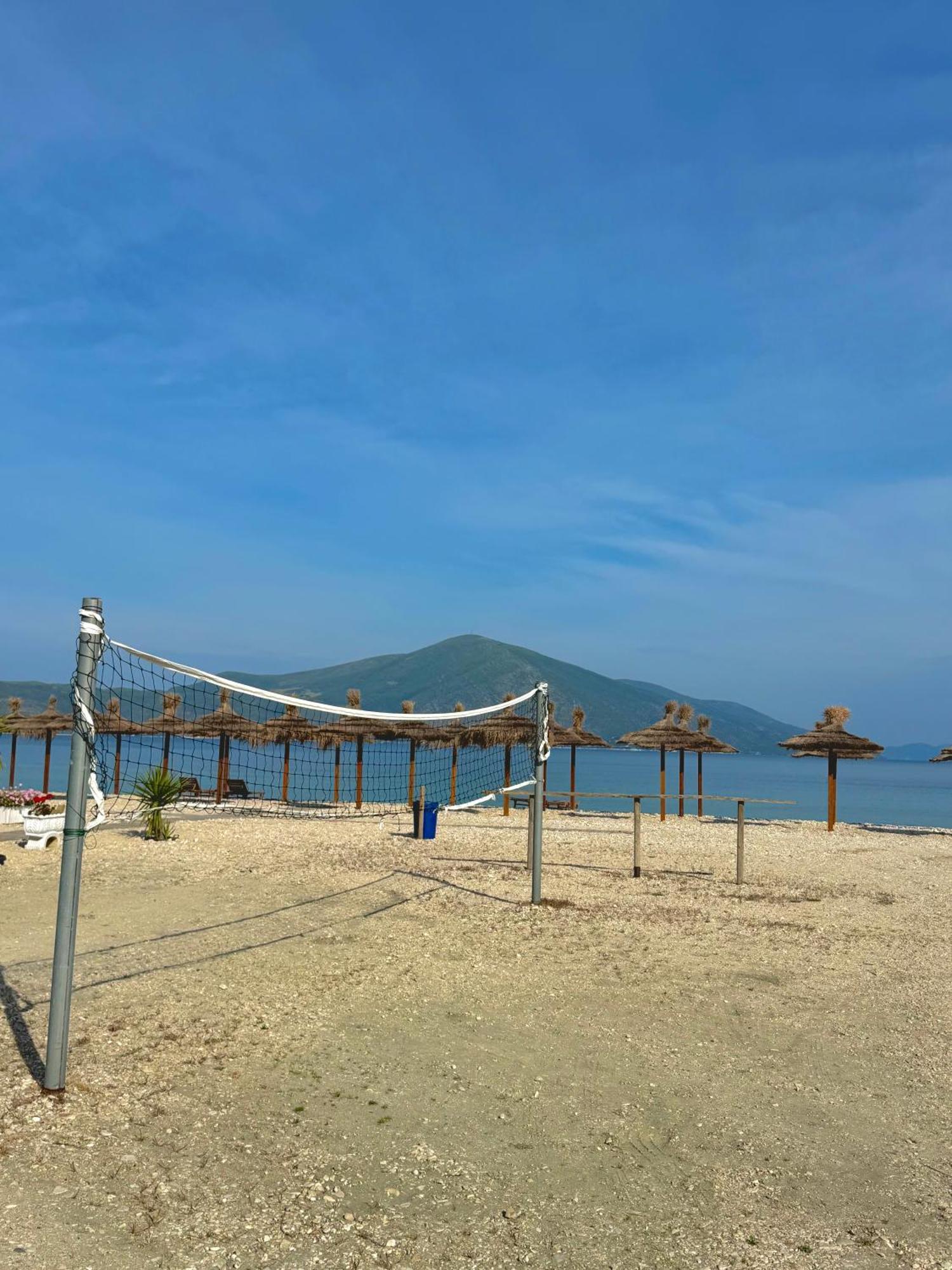 Blue Paradise Hotel Orikum Bagian luar foto