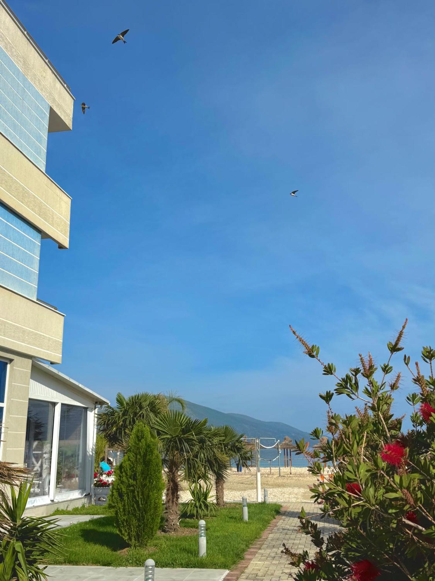 Blue Paradise Hotel Orikum Bagian luar foto
